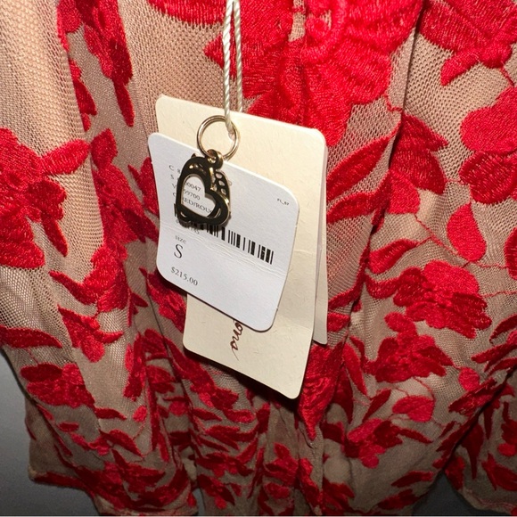 For the Love & Lemons Stretchy Beige Dress with Red Stretchy Lace Small NWT - Picture 6 of 6